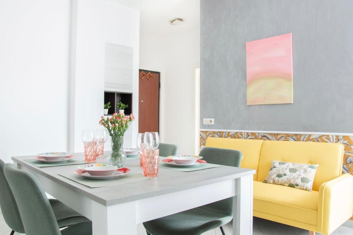Appartamento Three-bedroom With Private Terrace - Anagnina Roma